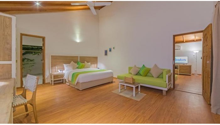 Innahura Maldives Resort poza 11