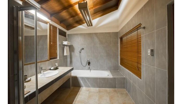 Reethi Beach Resort poza 13