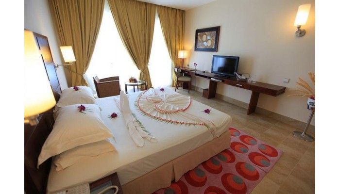 Hotel Hulhule Island poza 15