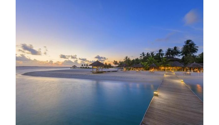 Hotel Velassaru Maldives poza 3