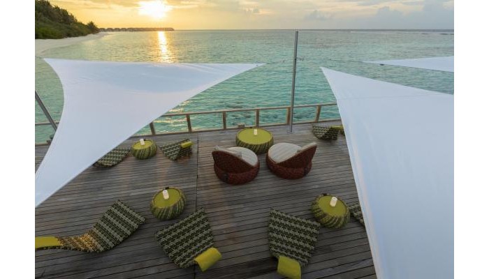 Hotel Velassaru Maldives poza 29