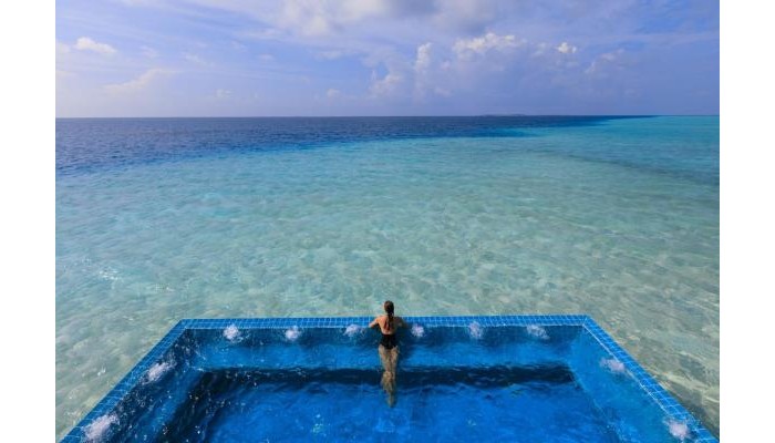 Hotel Velassaru Maldives poza 25